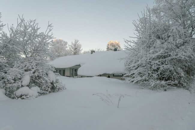 בקתה מושלגת בפץ פוד סנייז'קו