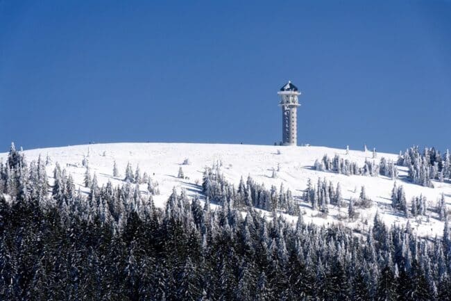 מגדל הטלוויזיה של פלדברג (Feldbergturm)